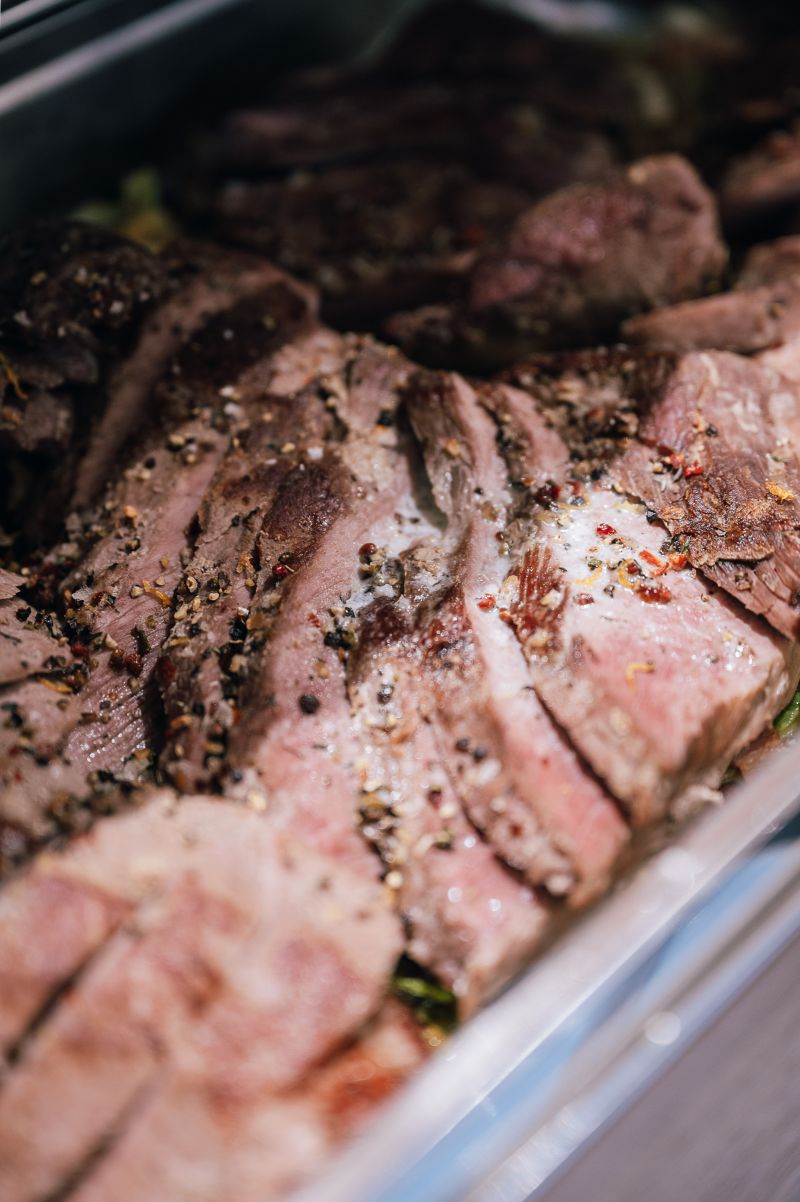 Schweinebraten im Chafing